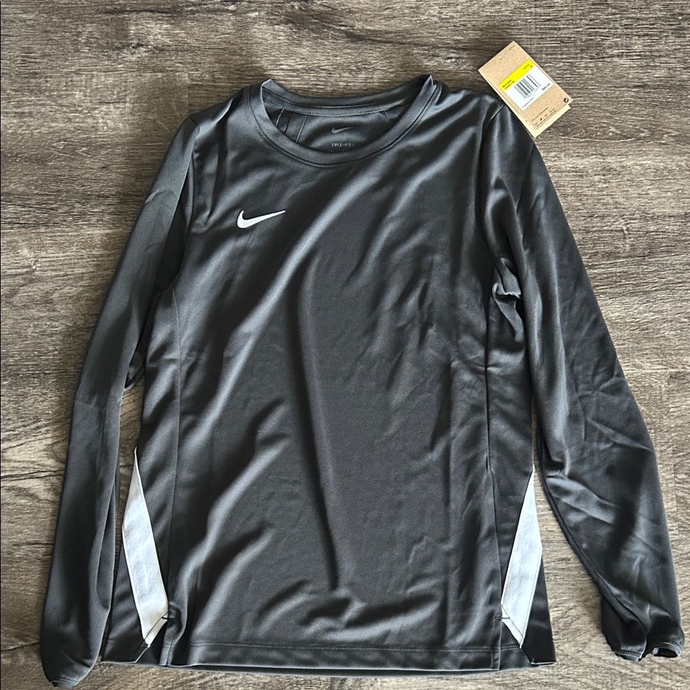 Nike Black and White Long Sleeve Performance Top